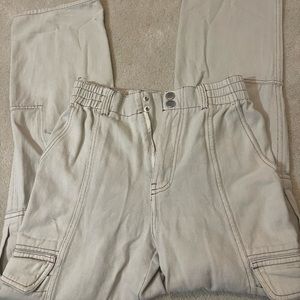 Women’s Small Cargo Jeans